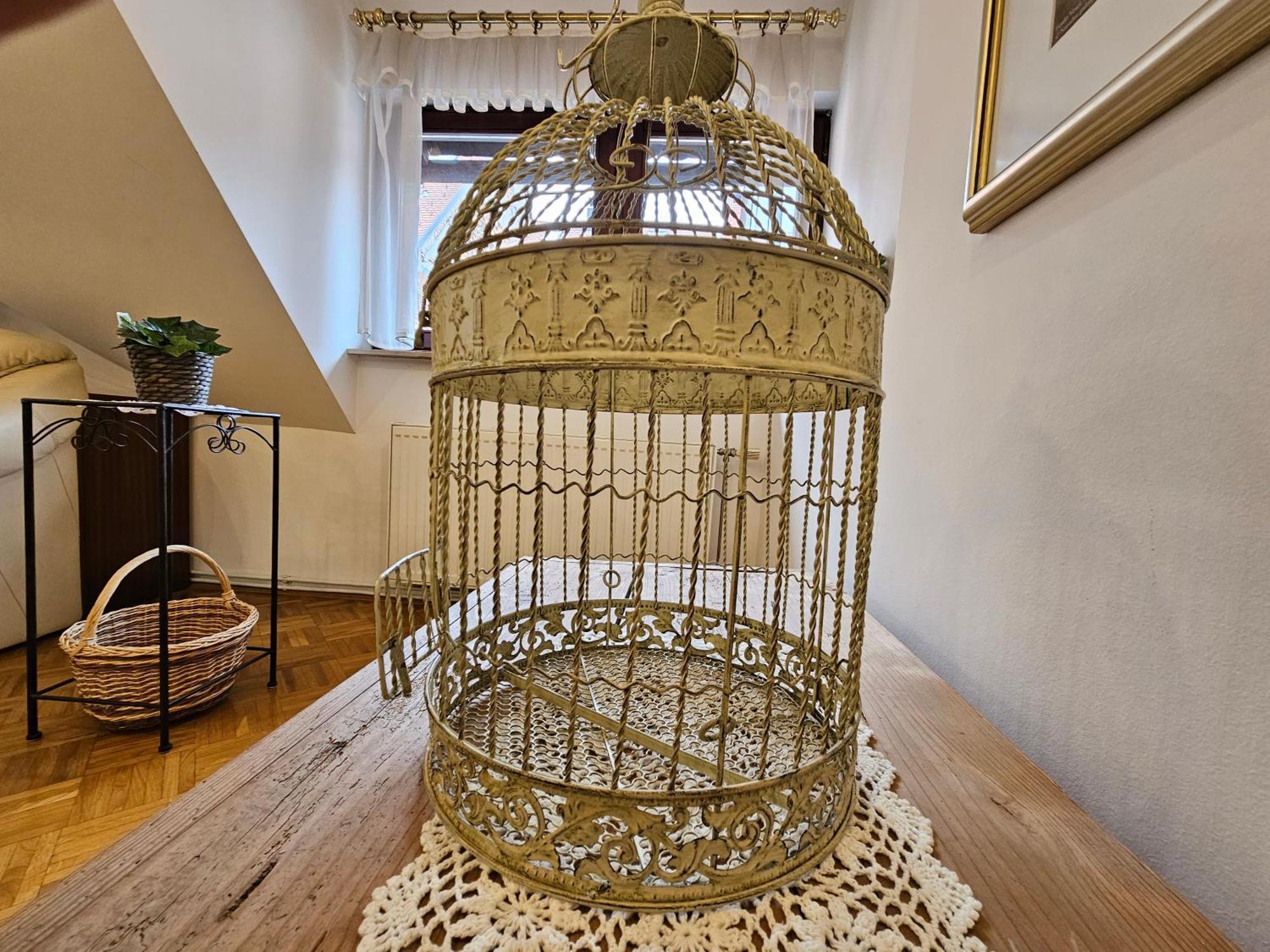 Apartament Nina With Private Terrace Tour As Lublana