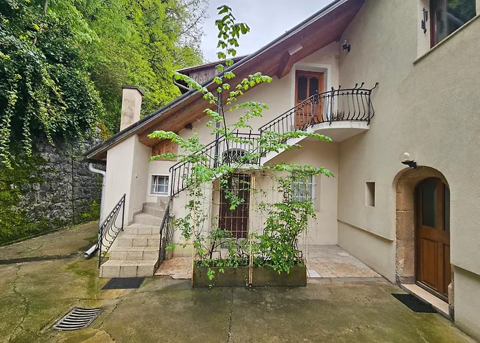 Apartment Nina With Private Terrace Tour As Ljubljana